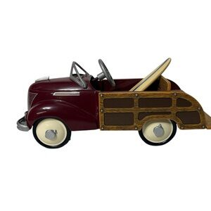 Hallmark 1939 Garton Ford Station Wagon